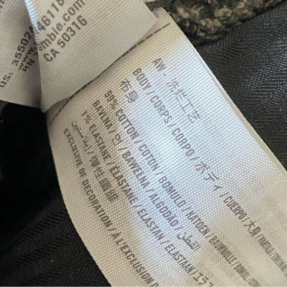 Hollister Ultimate High Rise Mom Jean Black 25 Stretch Ripped - Picture 15 of 16